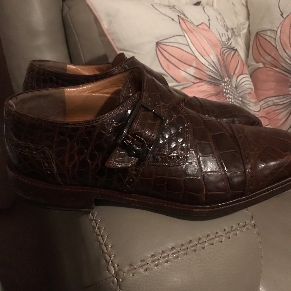 MAURI Shoes